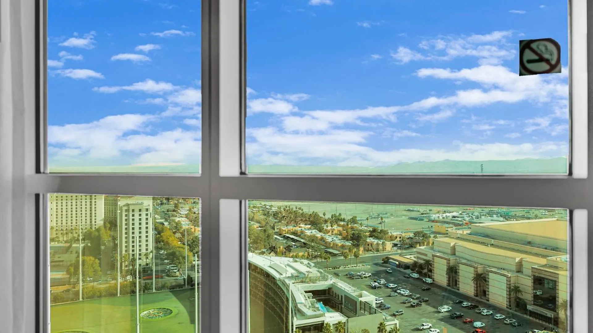 Sakura Serenity Studio-No Resort Fee Las Vegas